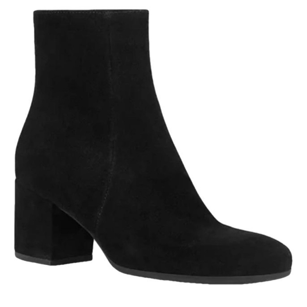 Aquatalia black suede booties